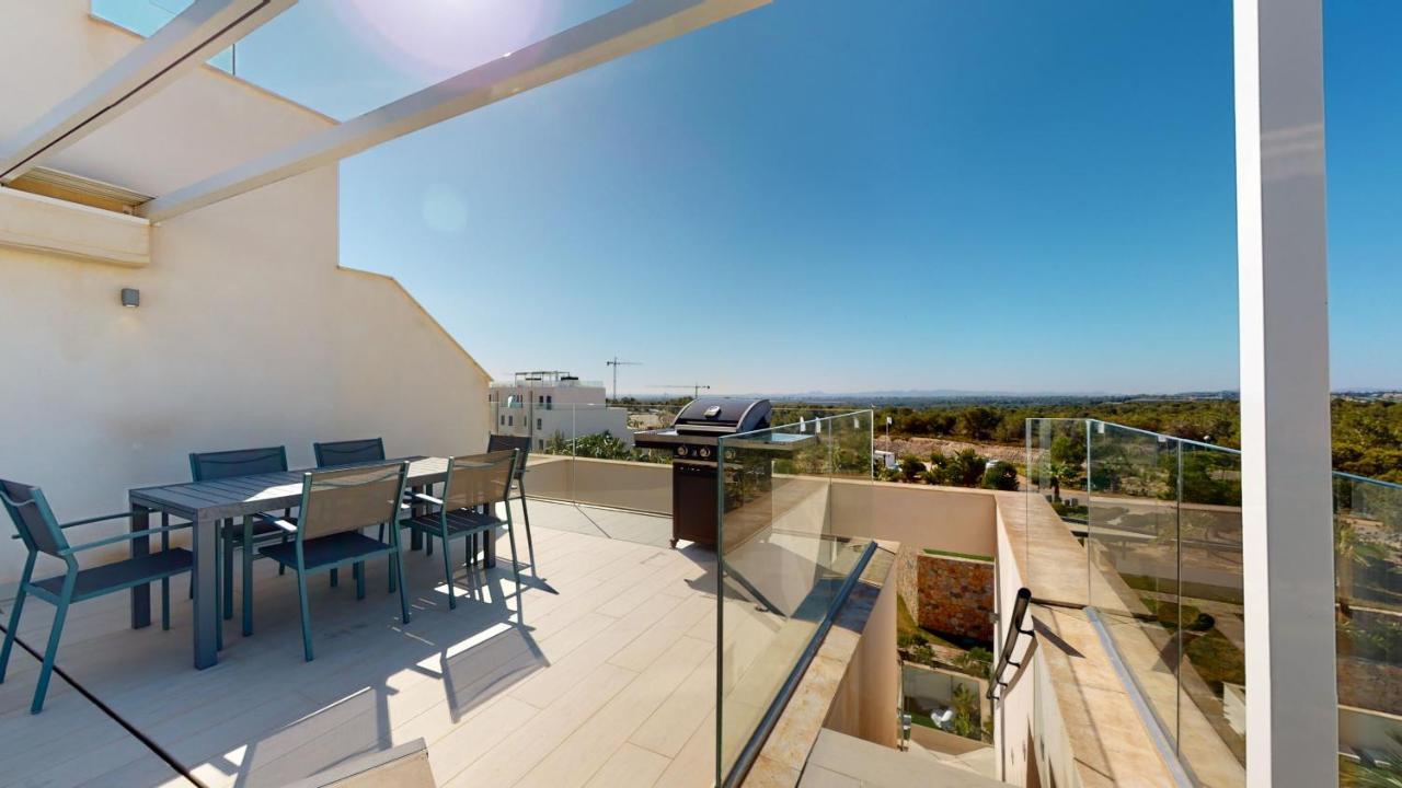 Las Colinas Golf, Luxury Penthouse オリウエラ エクステリア 写真